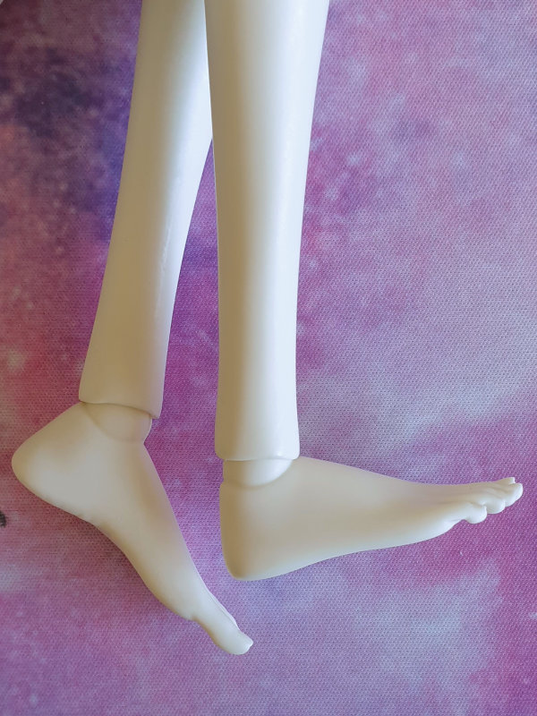 Flat feet for Metis Doll